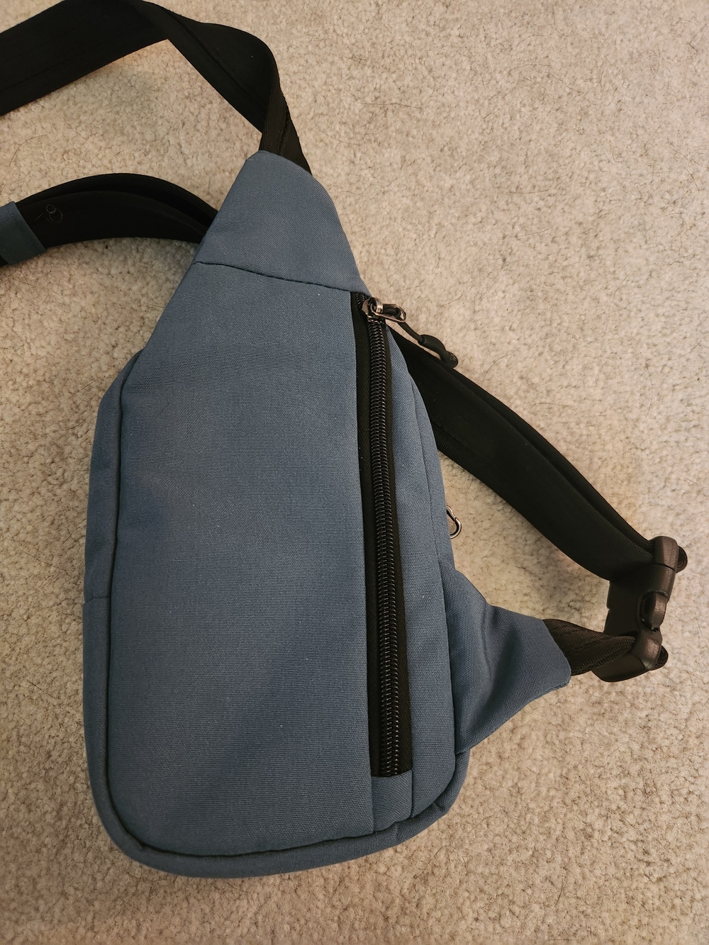 Travelon Women's Blue Sling Crossbody Bag - Picture 2 of 6